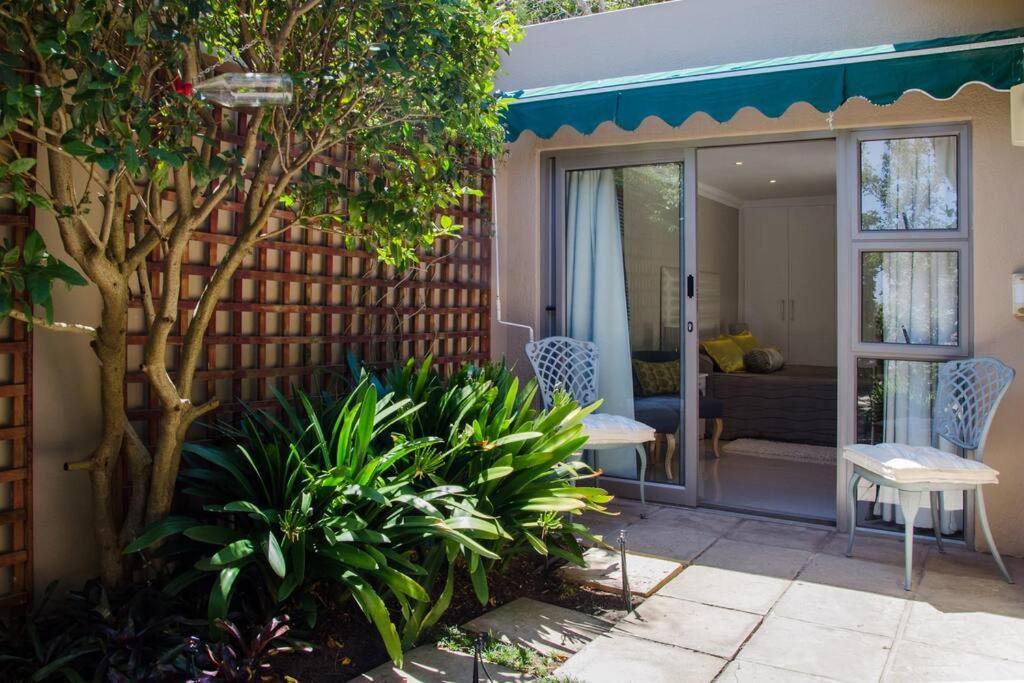 Echo Friendly Sunny Contemporary Garden Flat Apartment Cape Town Luaran gambar