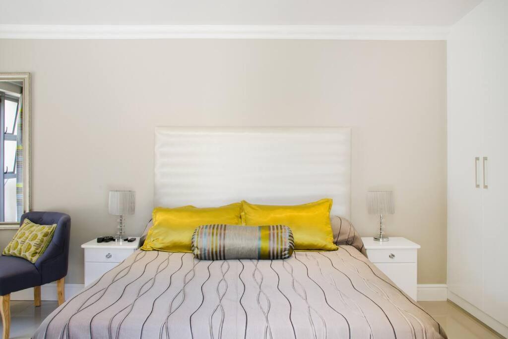 Echo Friendly Sunny Contemporary Garden Flat Apartment Cape Town Luaran gambar