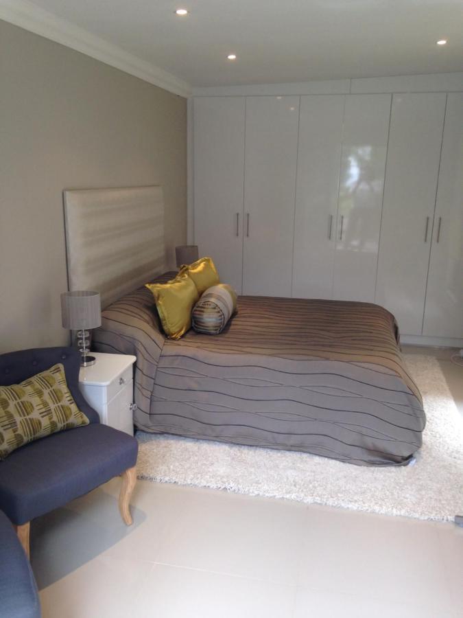 Echo Friendly Sunny Contemporary Garden Flat Apartment Cape Town Luaran gambar